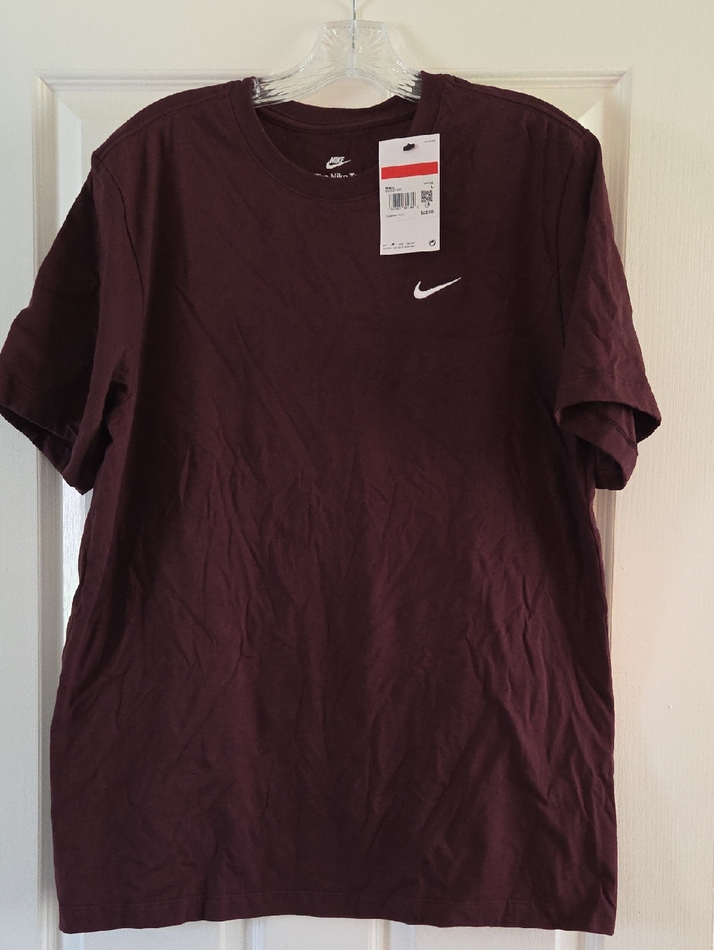 NWT Nike Men's Short Sleeve "The Nike Tee" Burgundy, White Embroidered Swoosh, L